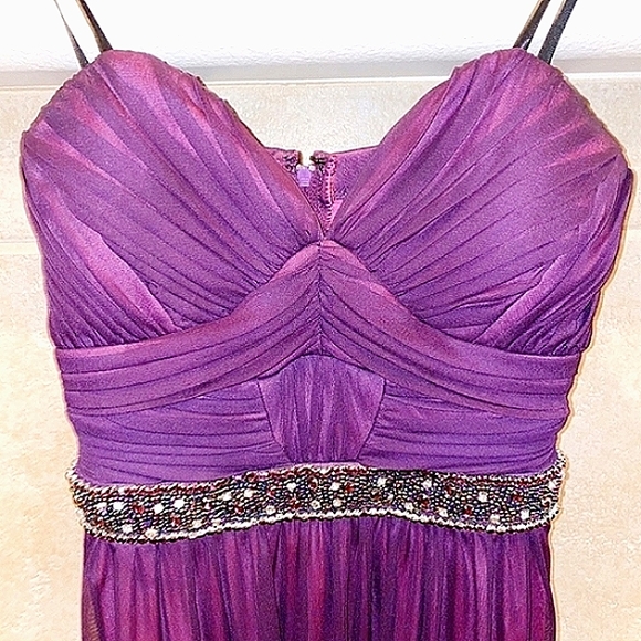 City Studio Dresses & Skirts - 💜 Purple Hi-Low Beaded Gown Misses Size 3 EUC!